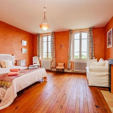 Maison Les 3 Moineaux - Piscine *
