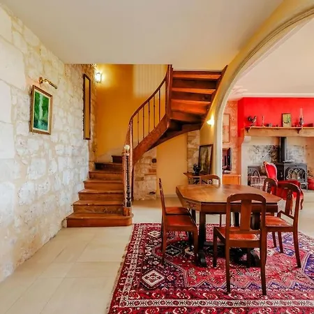 Maison Les 3 Moineaux - Piscine